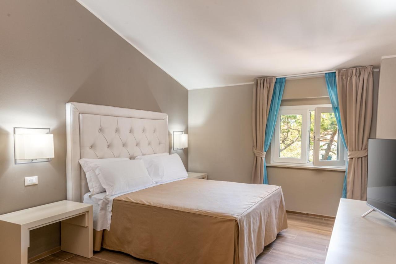 Hotel Villa Bolgheri Марина-ді-Кастаньєто-Кардуччі Екстер'єр фото